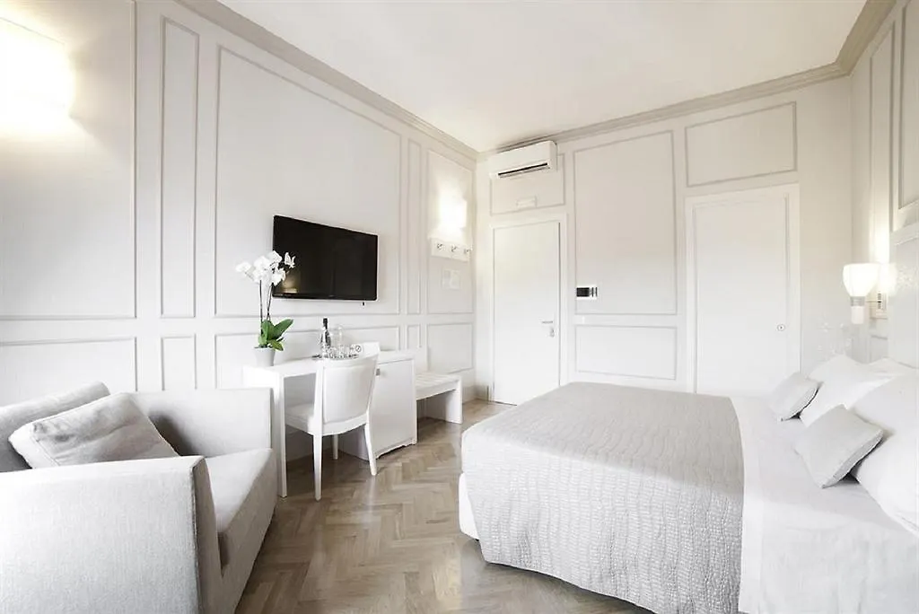 Residenza Scipioni Luxury B&B Rome 2*,