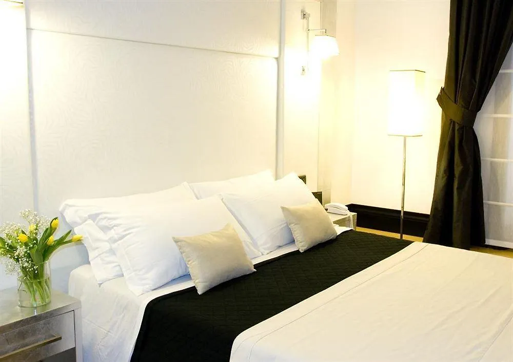 Residenza Scipioni Luxury B&B Rome 2*,