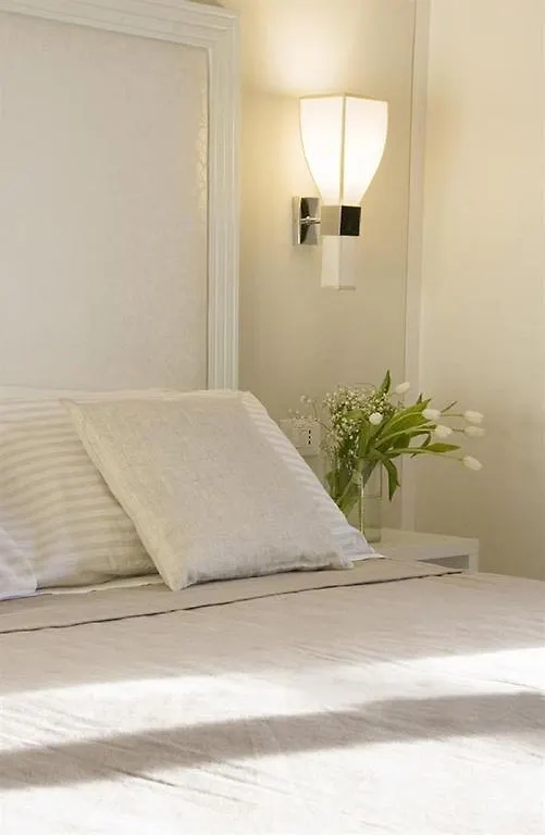 Bed & Breakfast Residenza Scipioni Luxury B&B Rome