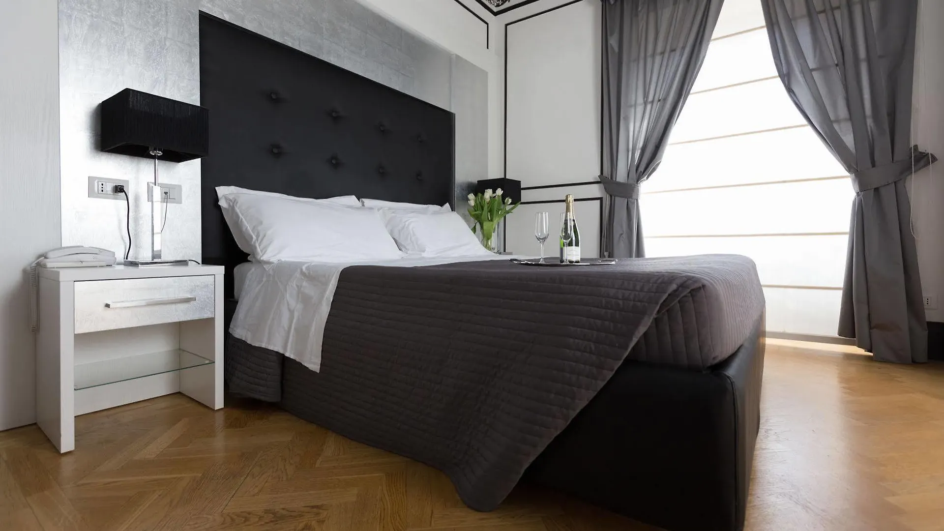 Bed & Breakfast Residenza Scipioni Luxury B&B Rome