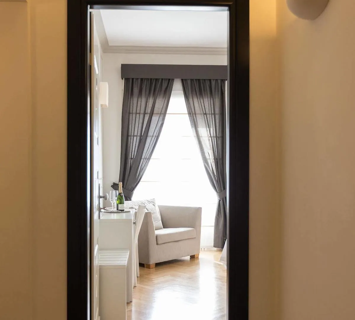 Residenza Scipioni Luxury B&B Rome Bed & Breakfast